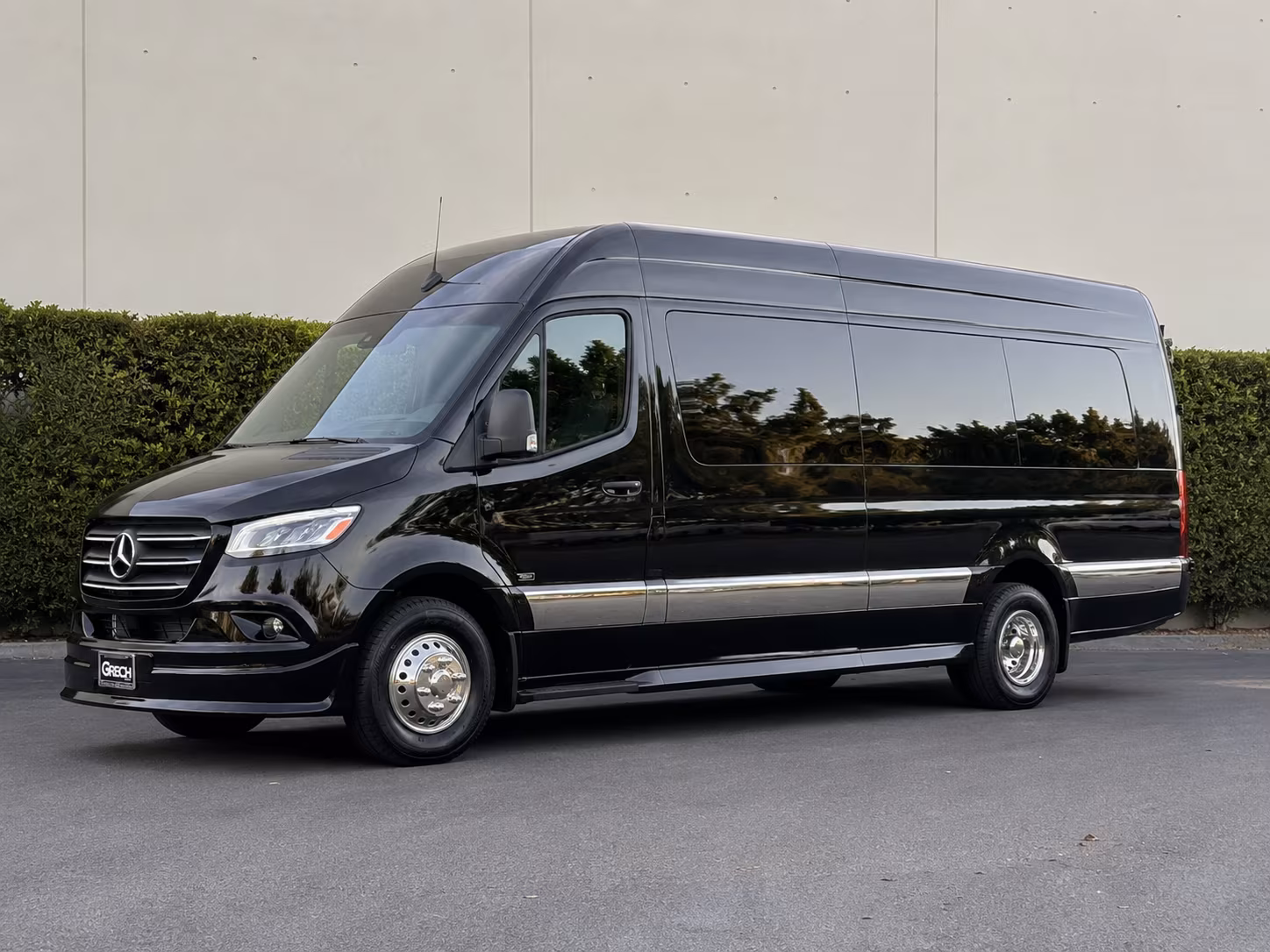 find the perfect transportation for your next corporate event 2