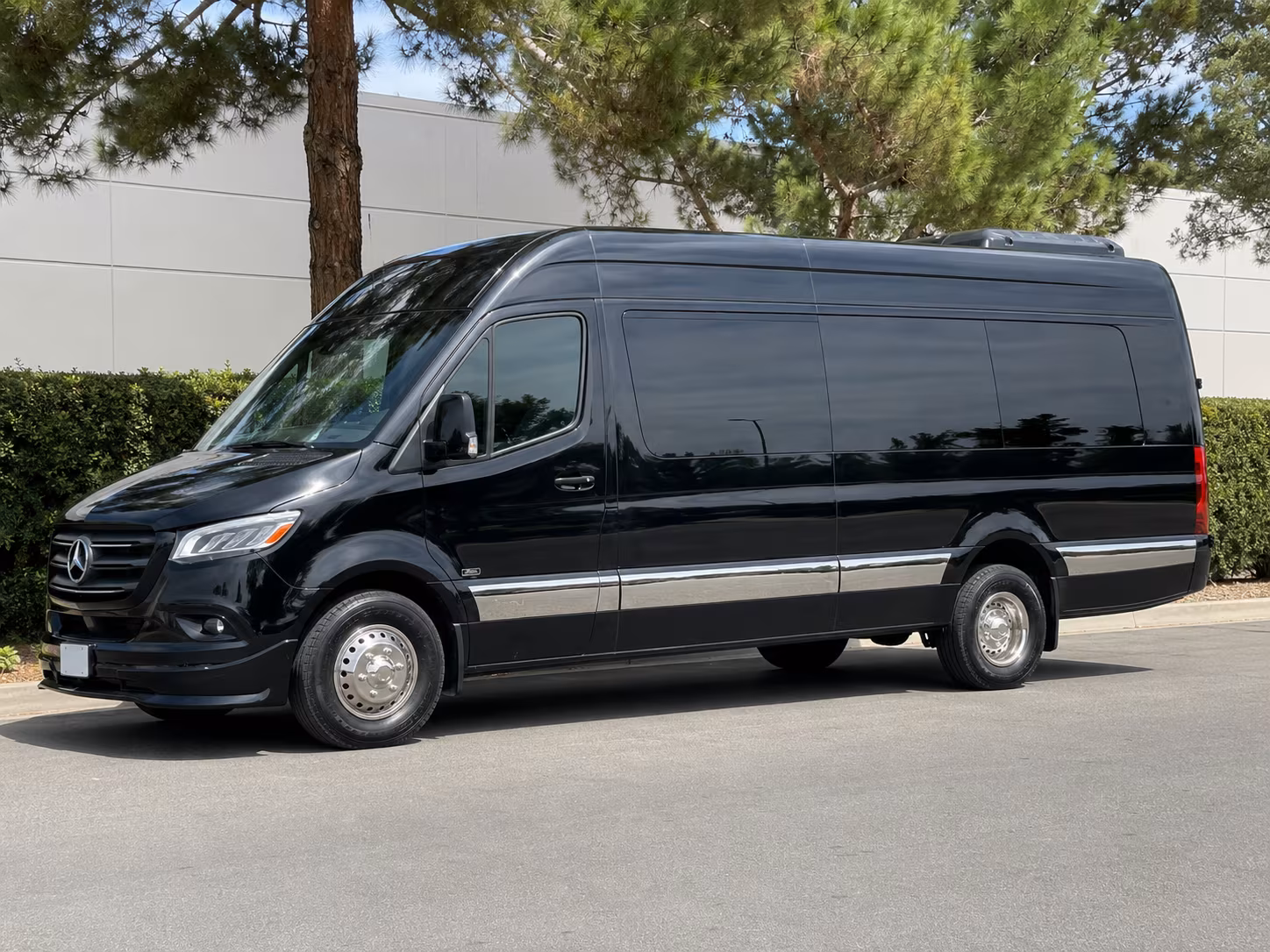 find the perfect transportation for your next prom 3