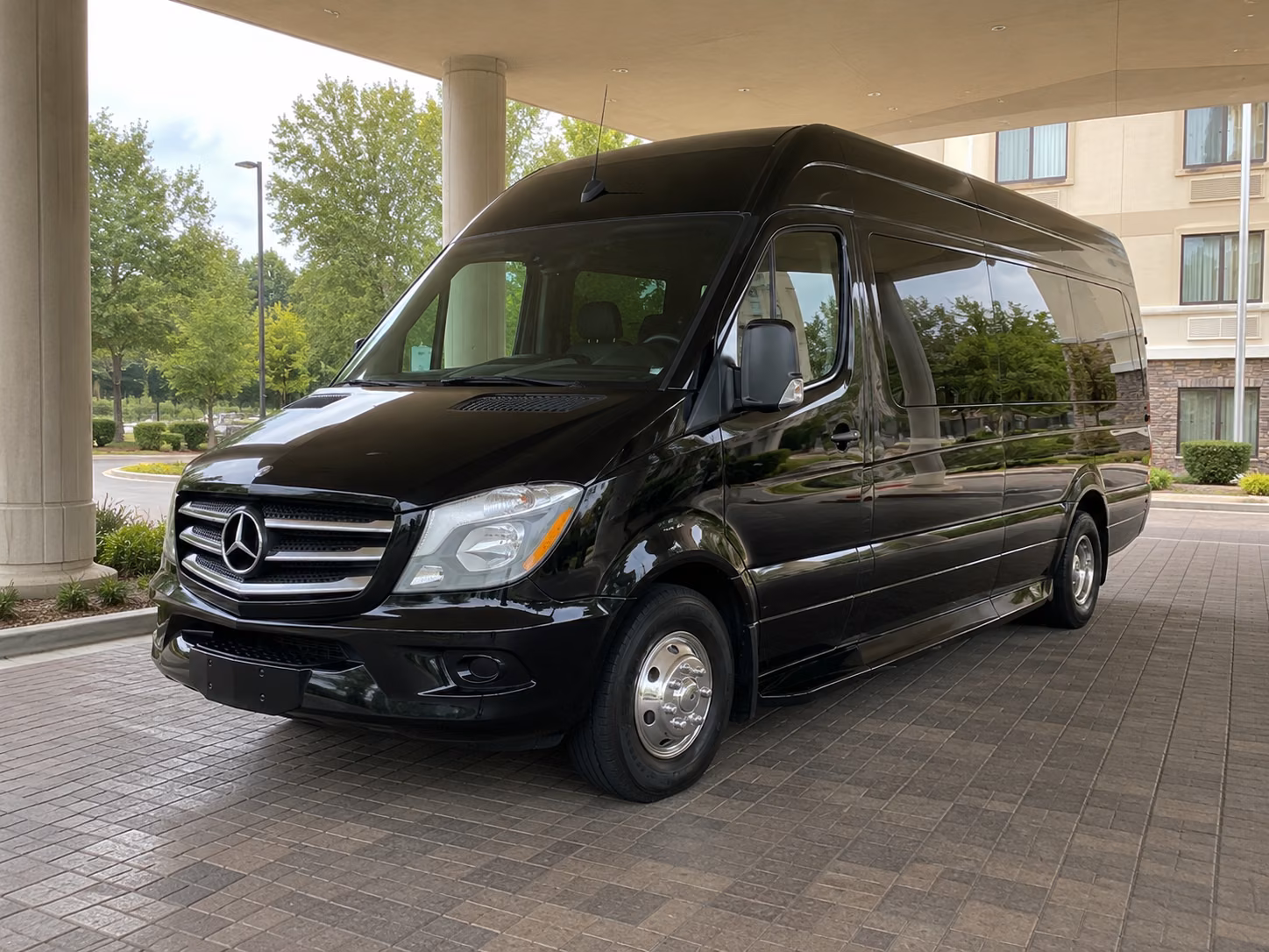 moreno valley 15 passenger sprinter van